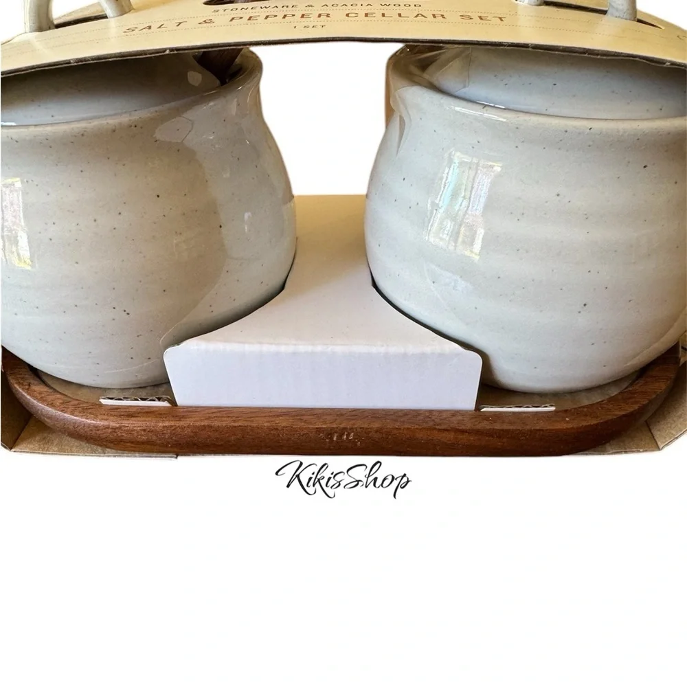 Hearth & Hand Magnolia 5-Piece Flared Brim Stoneware Salt & Pepper Cella…